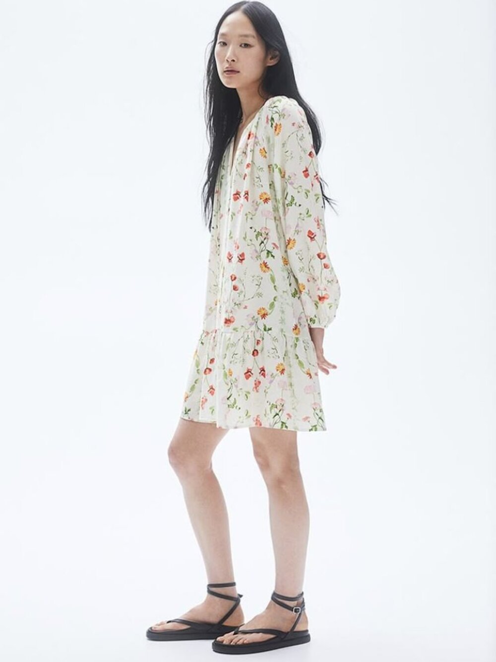 H&M Floral Tie-Detail relaxed fit long sleeve dress